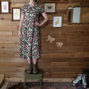 Vintage 1990s Dress Women's US size 6 M Floral Print 90s Dresses Retro Thrift